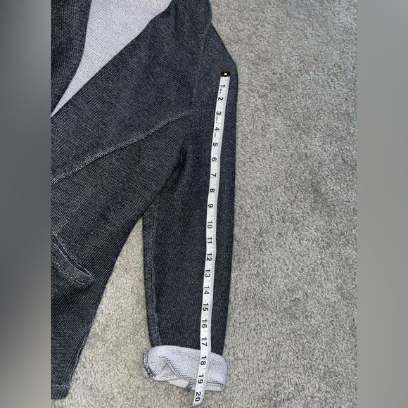 Blazer   - Picture 5 of 6